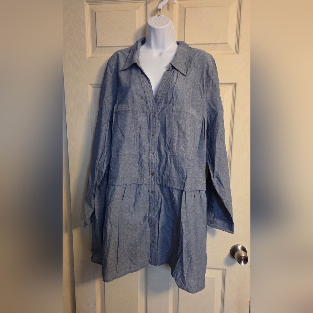 Roaman's Blue Chambray Button-Up Tunic 28W NWOT